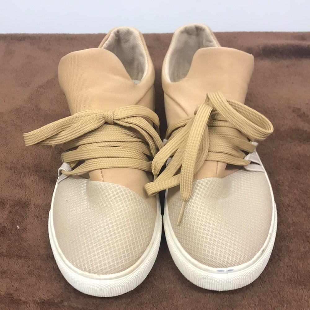 Pierre Dumas comfort foam lace up sneaker tan sz 7